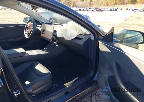 2025 Tesla Model 3 Long Range All-Wheel Drive from USA, damaged, VIN 5YJ3E1EB8SF910840